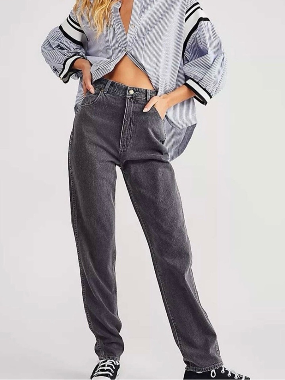 ROLLA’S Elle Black Denim High Rise Relaxed Tapered Straight Leg Mom Jean 26
